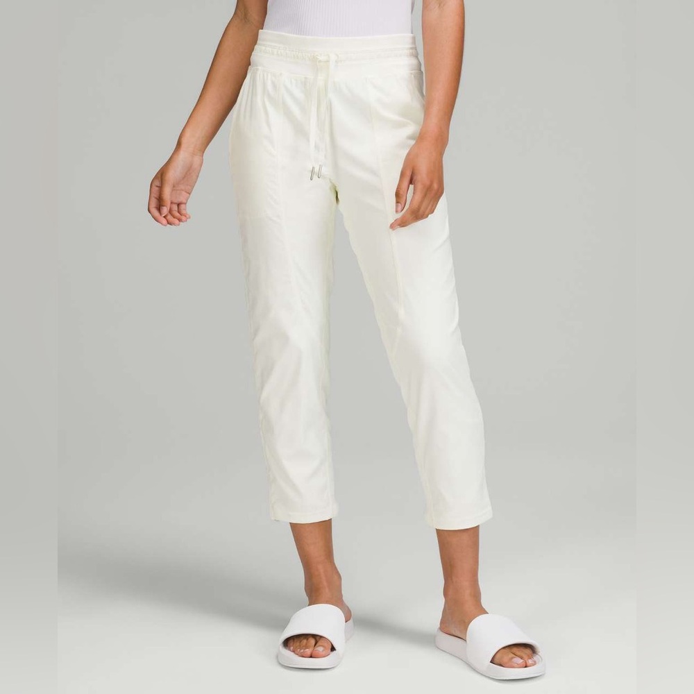 NWOT! lululemon dance studio crop - lemon sorbet, size 2